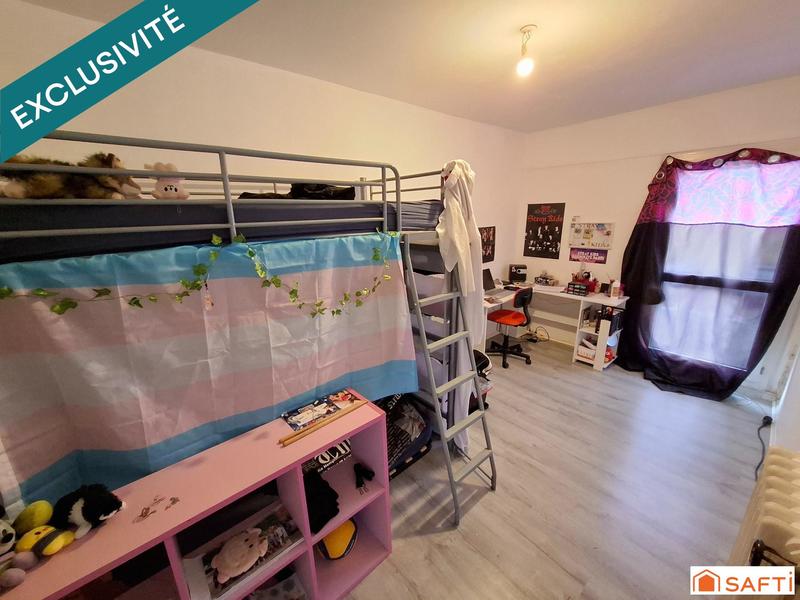 Maison - 170 m² - 10 pièces