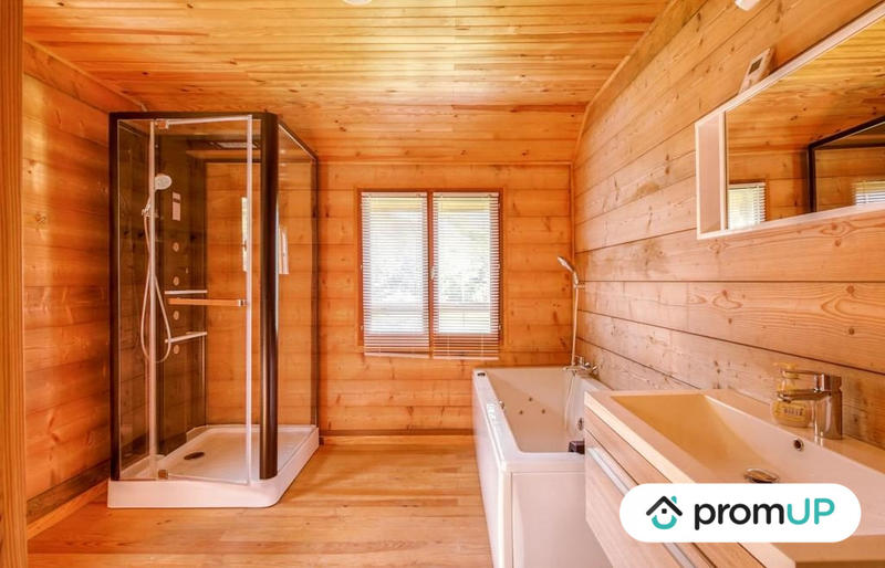 Maison - 168 m² - 6 pièces