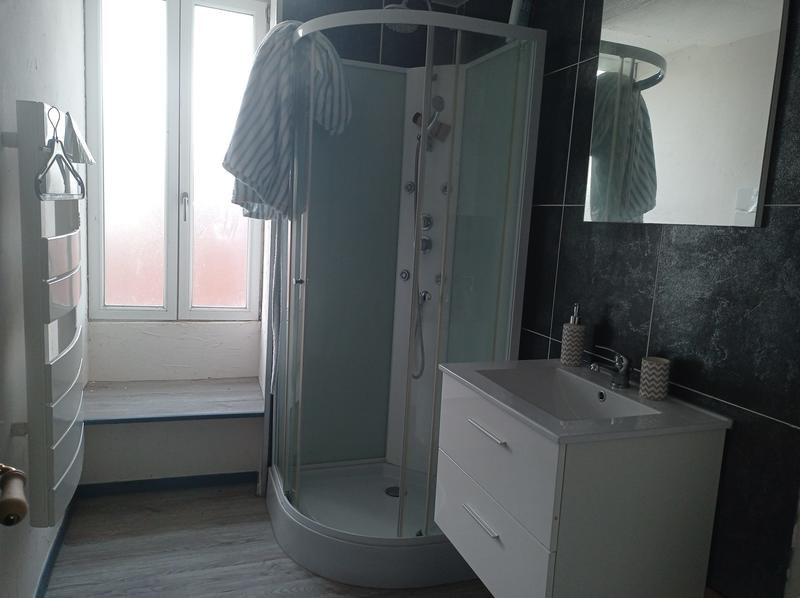 Maison ancienne - 95 m² - 5 pièces