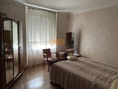 Maison - 127 m² - 8 pièces