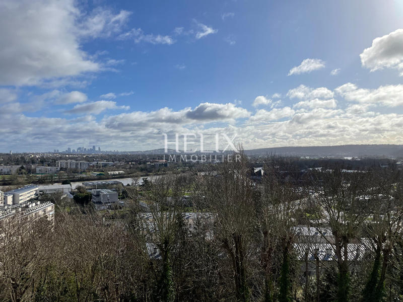 Appartement - 97 m² - 5 pièces