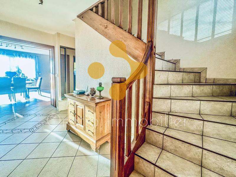 Maison - 132 m² - 6 pièces