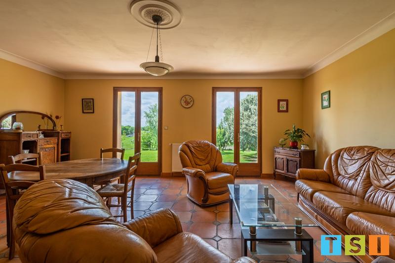 Maison - 110 m² - 5 pièces