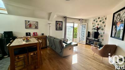 Appartement - 64 m² - 3 pièces