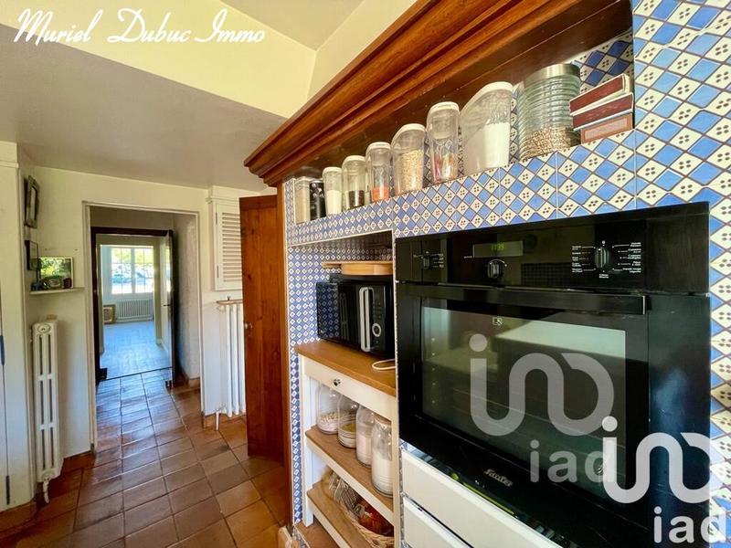 Maison - 245 m² - 12 pièces