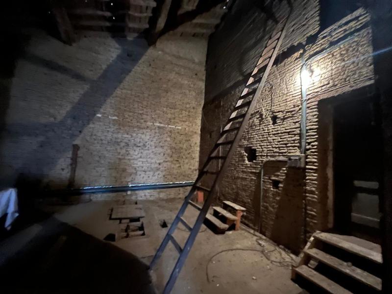 Maison - 220 m² - 7 pièces