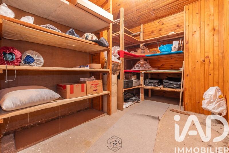 Maison de village - 210 m² - 7 pièces