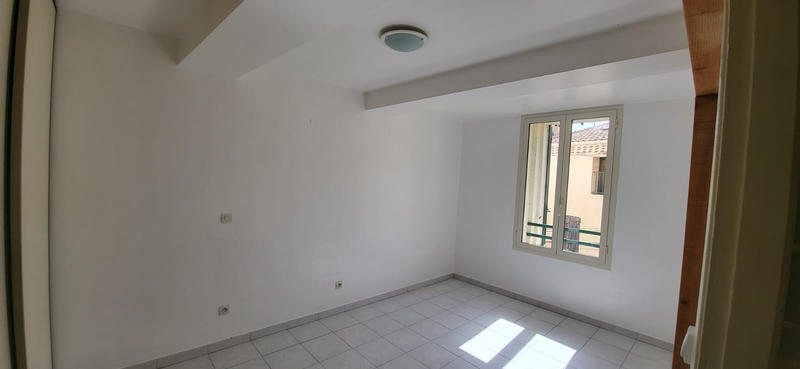 Immeuble - 220 m² - 4 pièces