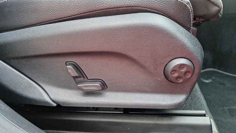 Mercedes Glc 300 E 9g-Tronic 4matic Amg Line