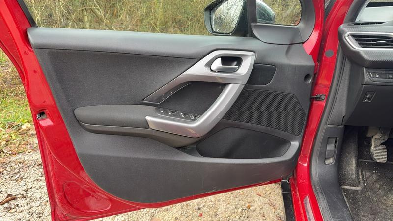 Peugeot 2008 1.2 PureTech 82 Style