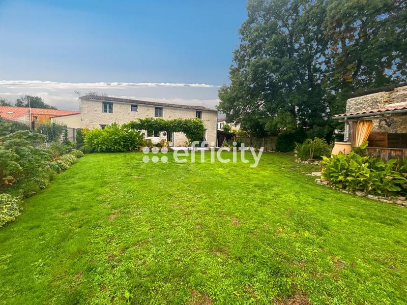 Maison - 192 m² - 6 pièces