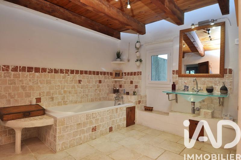 Maison - 192 m² - 7 pièces