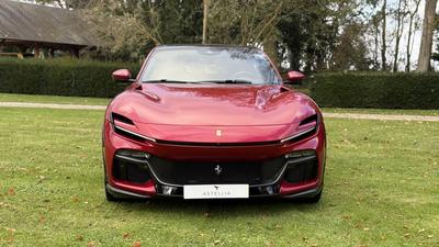 Ferrari Purosangue V12 6,5 725ch