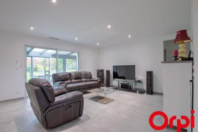 Maison - 140 m² - 4 pièces