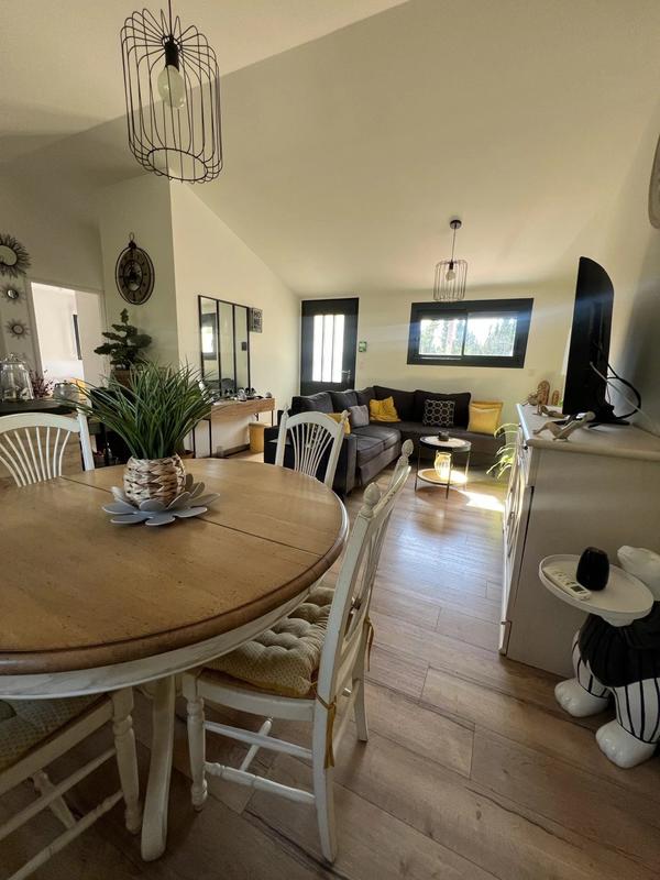 Maison - 79 m² - 4 pièces