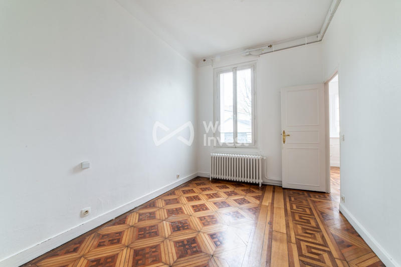 Appartement - 118 m² - 6 pièces