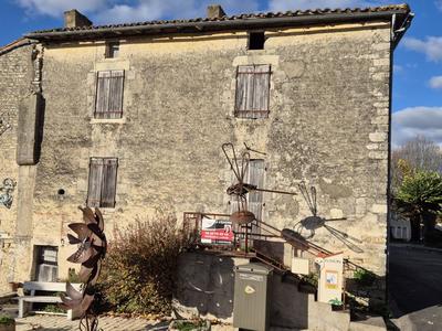 Maison - 100 m² - 3 pièces