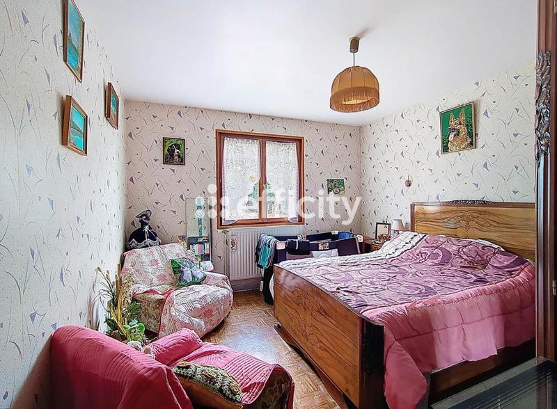 Maison - 195 m² - 6 pièces