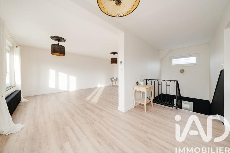 Maison - 142 m² - 6 pièces