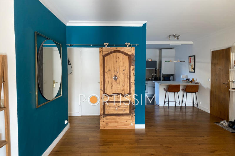 Appartement - 90 m² - 4 pièces