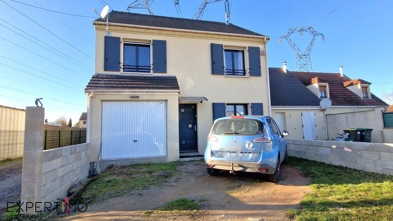 Maison - 97 m² - 5 pièces