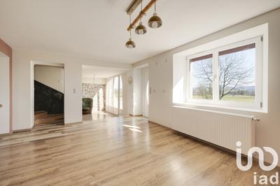 Maison - 159 m² - 5 pièces