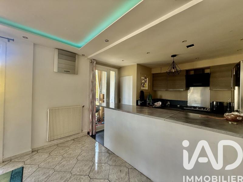 Appartement - 97 m² - 4 pièces