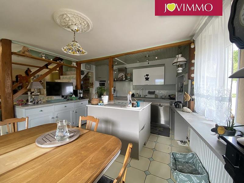 Maison - 237 m² - 9 pièces