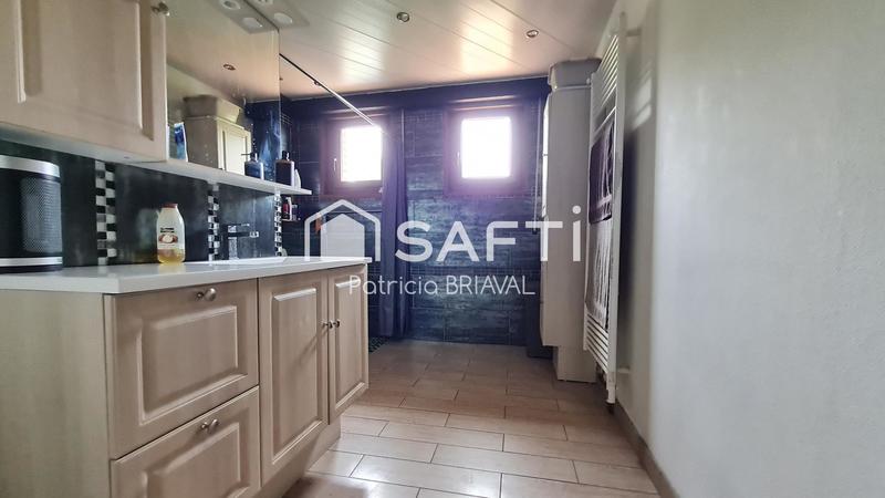 Maison - 157 m² - 8 pièces