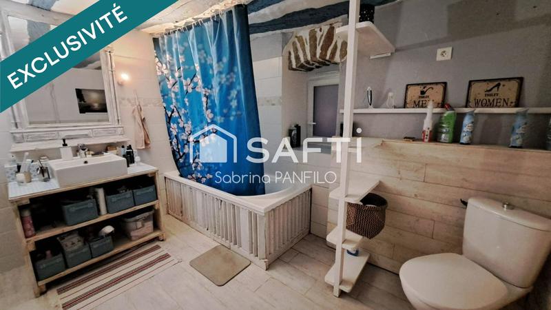 Maison - 200 m² - 9 pièces