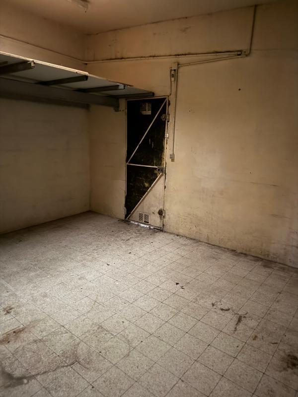 Immeuble - 200 m² - 2 pièces