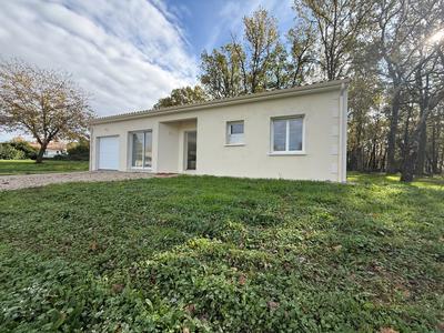 Maison - 94 m² - 4 pièces