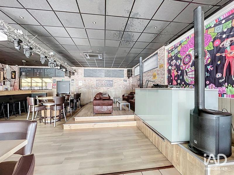 Local commercial - 237 m²