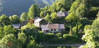 Maison - 96 m² - 6 pièces