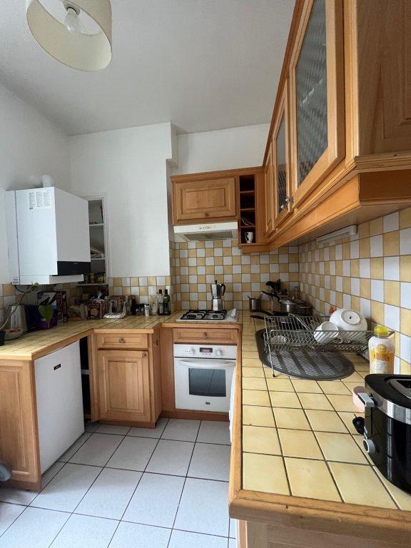 Appartement - 90 m² - 4 pièces