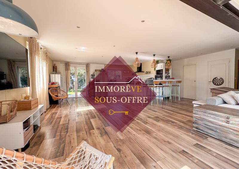 Maison - 141 m² - 6 pièces