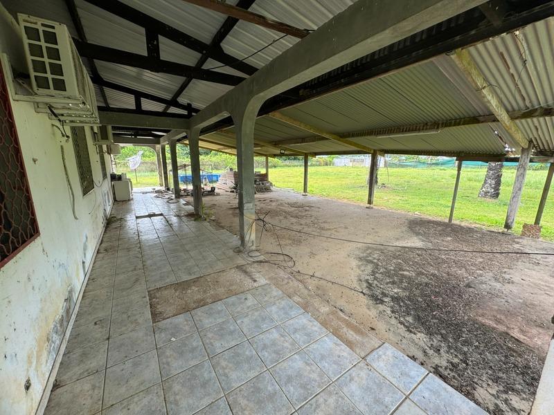 Maison - 160 m² - 5 pièces