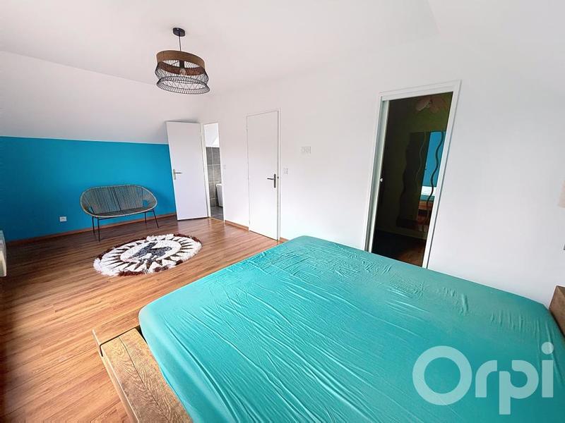 Maison - 137 m² - 5 pièces