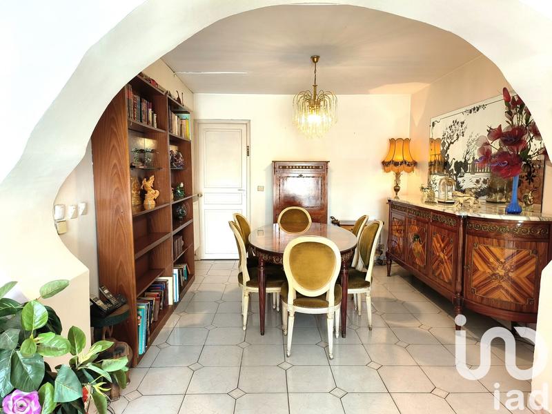 Maison - 190 m² - 7 pièces