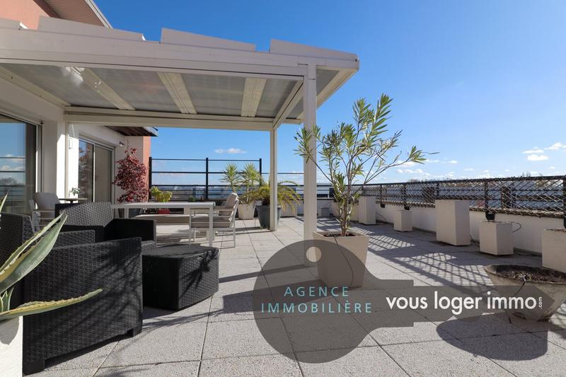 Appartement - 96 m² - 3 pièces