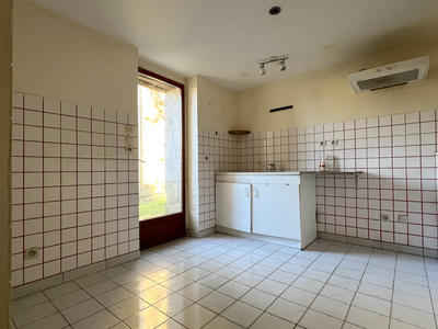 Maison - 102 m² - 4 pièces