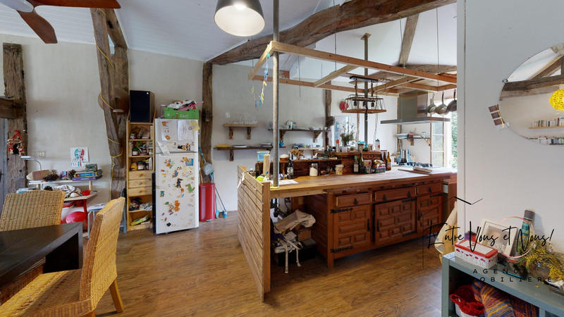 Maison ancienne - 320 m² - 14 pièces