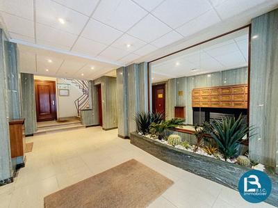 Appartement - 110 m² - 5 pièces