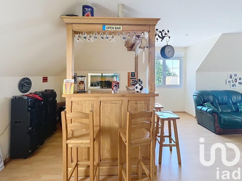 Maison - 281 m² - 10 pièces