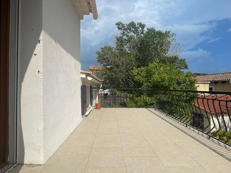 Maison - 116 m² - 6 pièces