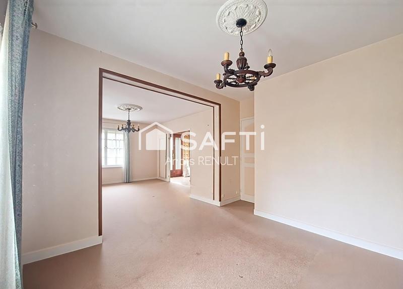 Maison - 90 m² - 5 pièces