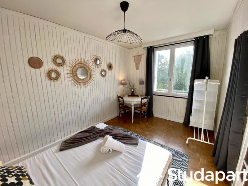 Chambre - 12 m² - 1 pièce