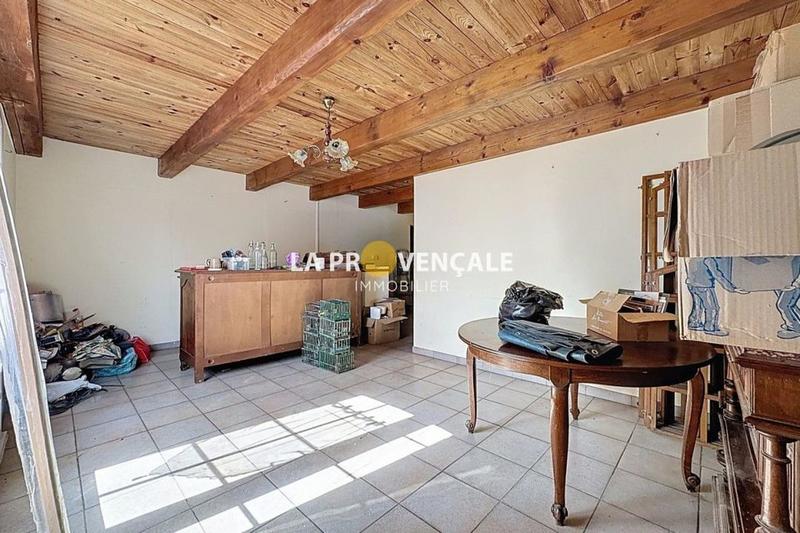 Maison traditionnelle - 141 m² - 6 pièces