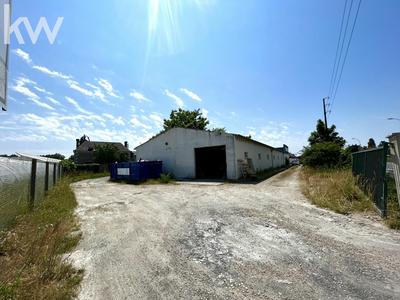 Local d'activités - 560 m²