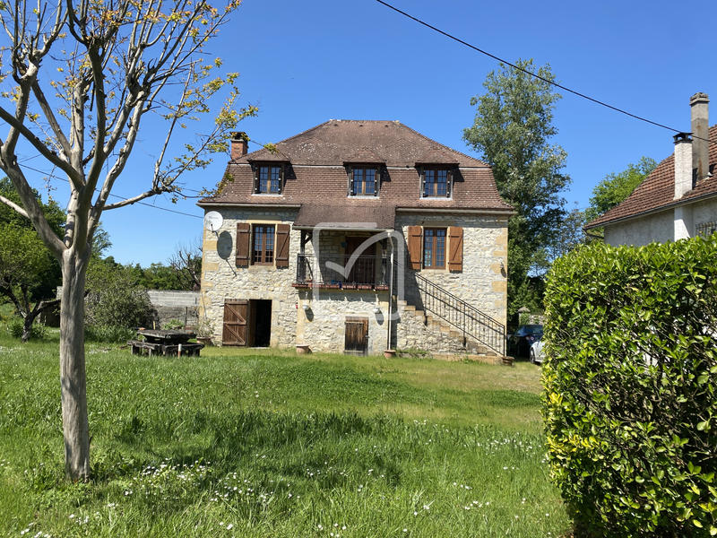 Maison - 145 m² - 5 pièces